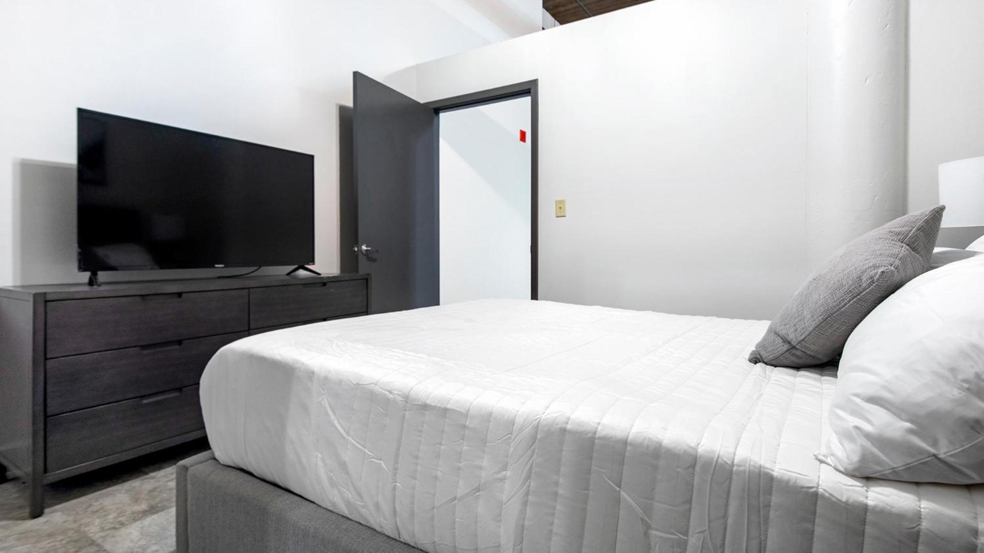 Six Cord Apartments By Barsala Saint Louis Room photo